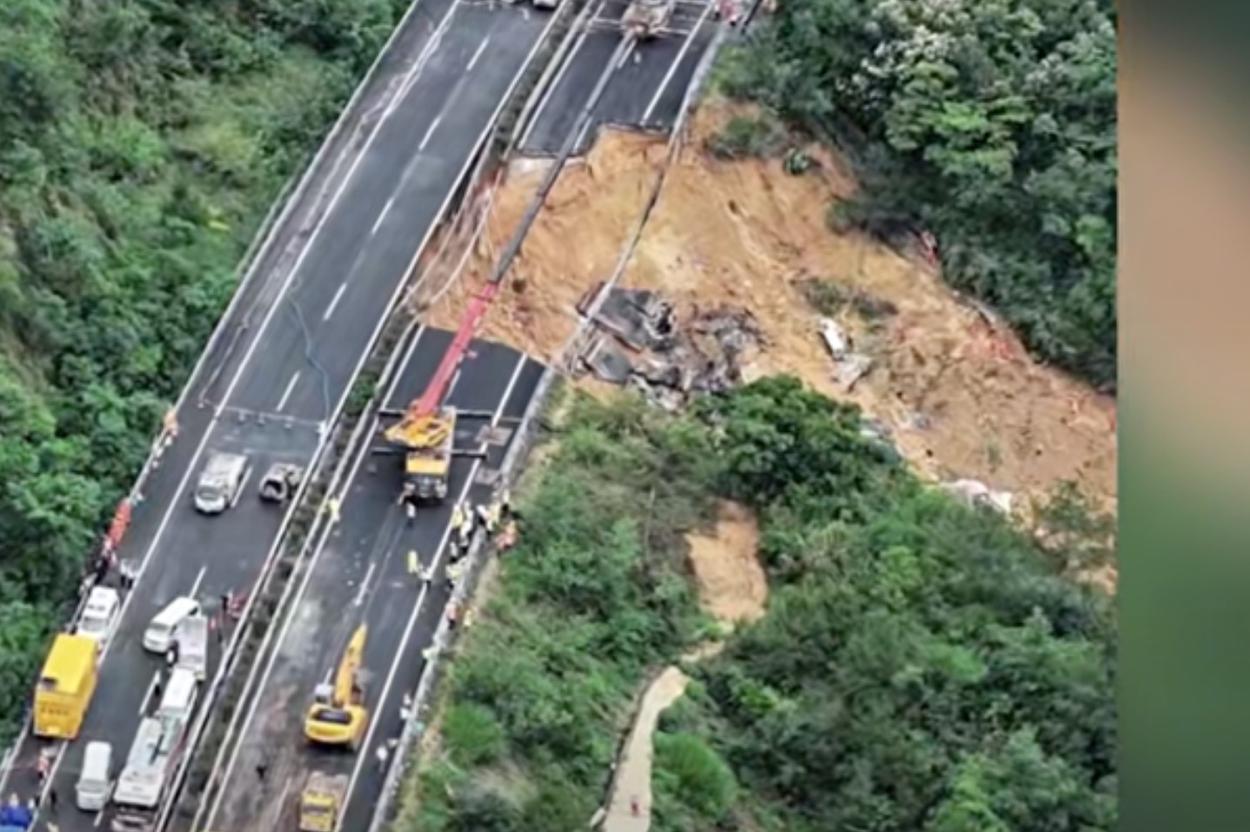 广东梅州市梅大高速茶阳路段发生塌方灾害，已造成48人死亡、30人受伤|龙城茶座-化龙巷